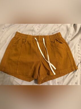 NWOT Universal Thread Mustard Drawstring Athletic Shorts